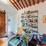 Apartment In Lucca Near Guinigi Tower Lucca