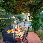 Apartment In Lucca Near Guinigi Tower Lucca