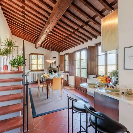 Rustic Elegance In The Heart Of Tuscany 루카