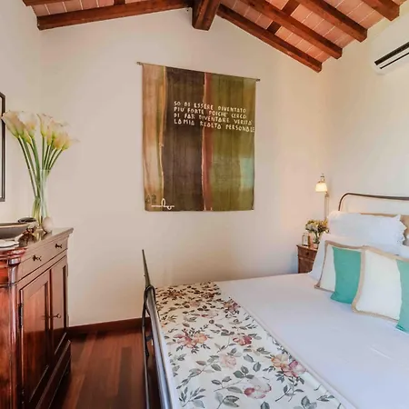 Rustic Elegance In The Heart Of Tuscany 루카
