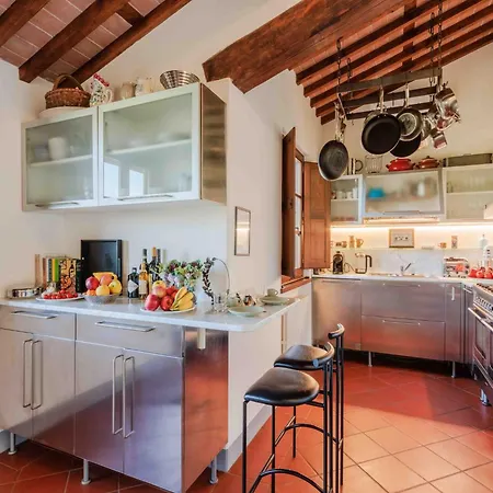 Rustic Elegance In The Heart Of Tuscany 빌라 루카