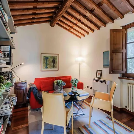 Rustic Elegance In The Heart Of Tuscany
